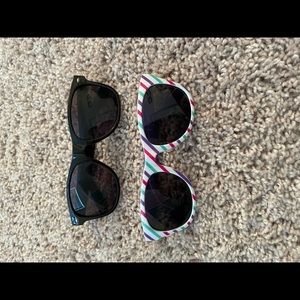 Sunglasses lot
